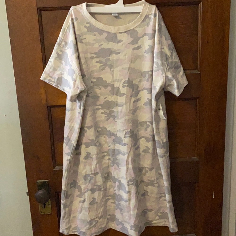 Old navy tshirt dress